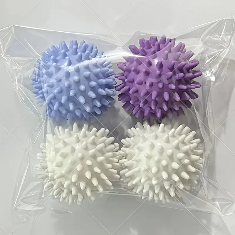 Reusable Laundry Ball Set of 4 Random Colour